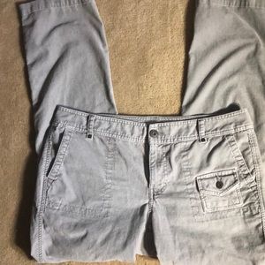 Eddie Bauer EUC light gray corduroy jeans size 12
